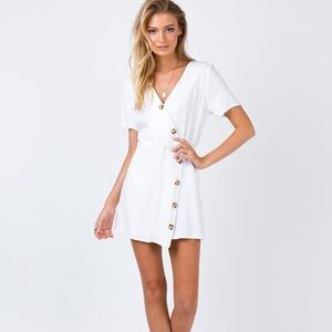 NEVER WORN BEFORE Princess Polly White Dress!!